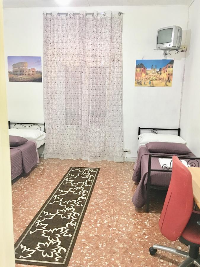 Albergue New Golden House Roma Exterior foto